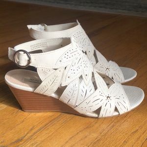 XOXO Sahara wedge sandals